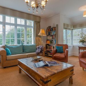 Oyo Shanklin Beach Hotel